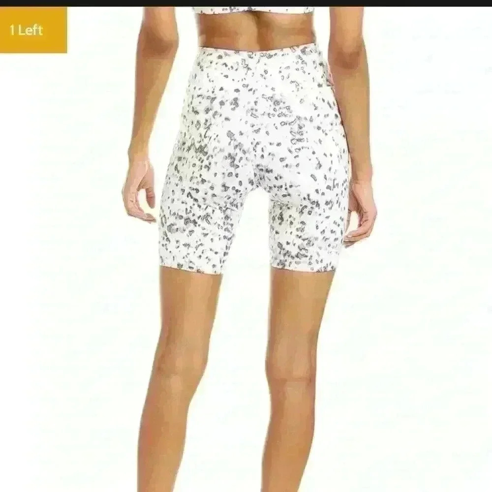 Good American Electric Feel animal black white bike shorts 0 NWOT
